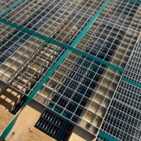 Outlet- P- Rost / 780 x 480 mm / TS 20 x 2 mm / MW 30 x...