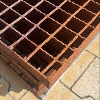 Outlet- SP- Rost / 840 x 625 mm / TS 40 x 3 mm / MW 34 x...