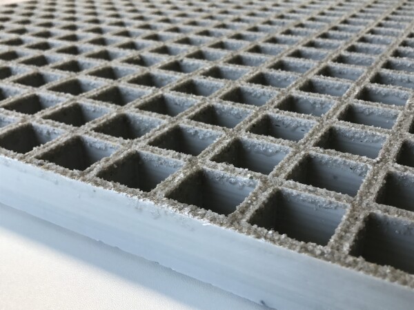 K60-GFK Rost, 1000x2026 mm, 30 mm hoch, MW 31x31 mm, besandet